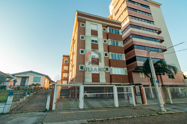 Imagem Apartamento com 2 Quartos à Venda, 93 m² em Vila Ipiranga - Porto Alegre Imagem Apartamento com 2 Quartos à Venda, 93 m² em Vila Ipiranga - Porto Alegre