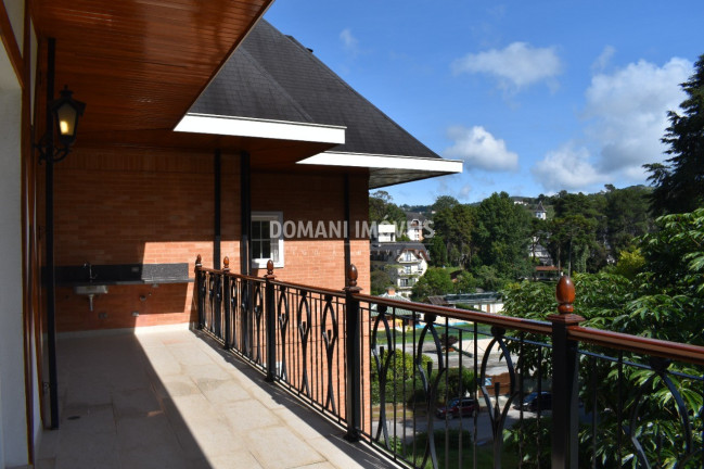 Imagem Imóvel com 4 Quartos à Venda, 492 m² em Região De Capivari - Campos Do Jordão Imagem Imóvel com 4 Quartos à Venda, 492 m² em Região De Capivari - Campos Do Jordão