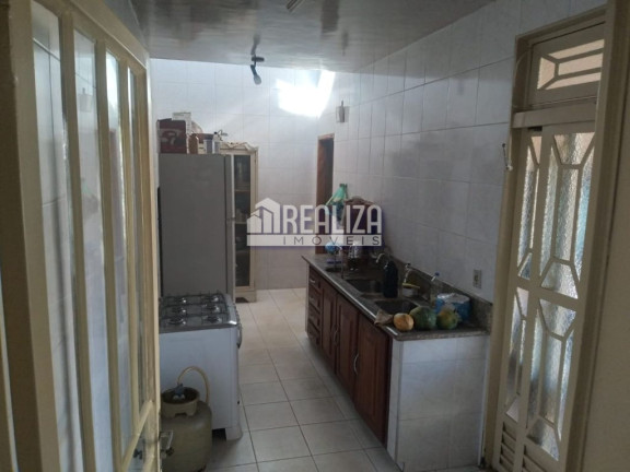 Casa com 3 Quartos à Venda, 230 m² em Conjunto Costa Telles I - Uberaba