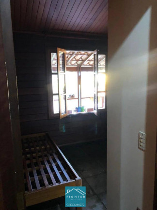 Imagem Chácara com 3 Quartos à Venda, 544 m²