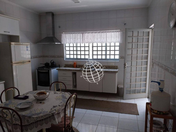 Imagem Casa com 3 Quartos à Venda, 202 m² em Jardim Do Lago - Atibaia