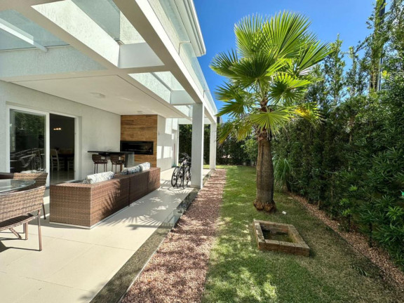 Imagem Casa com 5 Quartos à Venda, 330 m² em -- - Capao Da Canoa Imagem Casa com 5 Quartos à Venda, 330 m² em -- - Capao Da Canoa