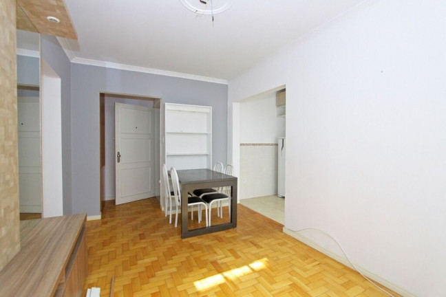 Imagem Imóvel com 1 Quarto à Venda, 43 m² em Praia De Belas - Porto Alegre Imagem Imóvel com 1 Quarto à Venda, 43 m² em Praia De Belas - Porto Alegre