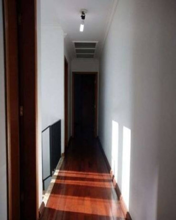 Foto do imóvel Sobrado com 3 Quartos à Venda, 201 m² em Vila Gilda - Santo André