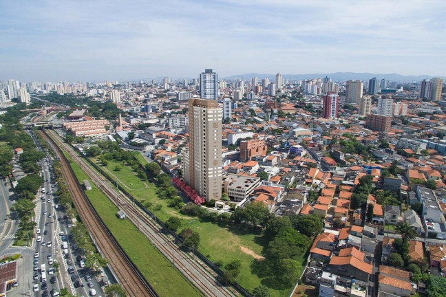 Imagem Imóvel com 2 Quartos à Venda,  em Vila Matilde - São Paulo