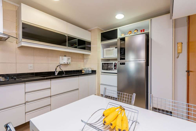 Imagem Apartamento com 3 Quartos à Venda, 103 m² em Menino Deus - Porto Alegre