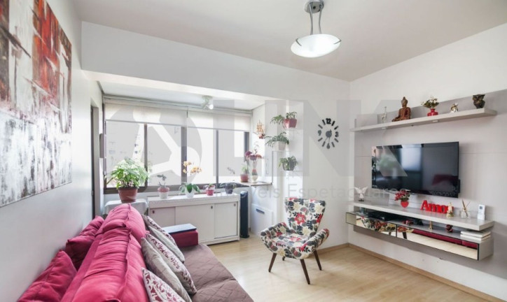 Apartamento com 3 Quartos à Venda, 81 m² em Passo Da Areia - Porto Alegre