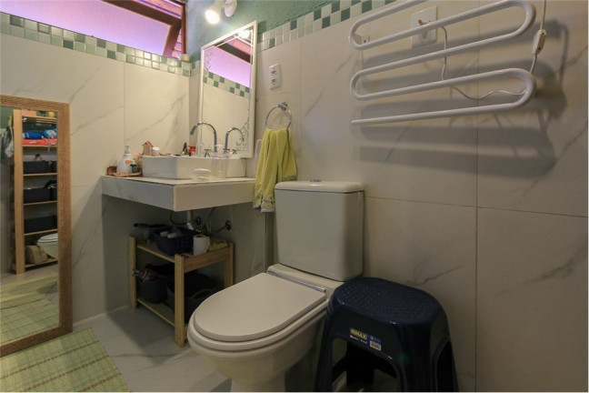 Casa de Condomínio com 3 Quartos à Venda, 220 m² em Ipanema - Porto Alegre