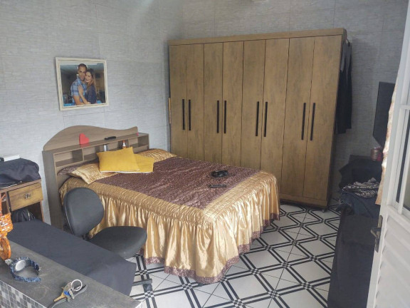 Imagem Casa com 6 Quartos à Venda, 240 m² em Jardim Santa Tereza - Carapicuíba Imagem Casa com 6 Quartos à Venda, 240 m² em Jardim Santa Tereza - Carapicuíba