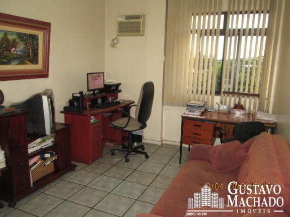 Imagem Imóvel com 3 Quartos à Venda, 153 m² em Jardim Normândia - Volta Redonda