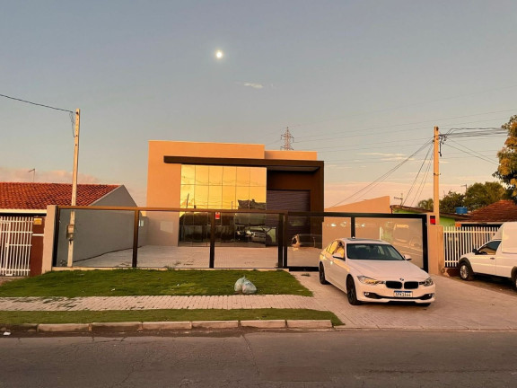 Imóvel Comercial à Venda, 670 m² em Boqueirão - Curitiba