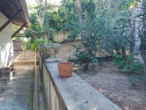 Imagem Casa com 4 Quartos à Venda, 348 m² em Pituaçu - Salvador Imagem Casa com 4 Quartos à Venda, 348 m² em Pituaçu - Salvador