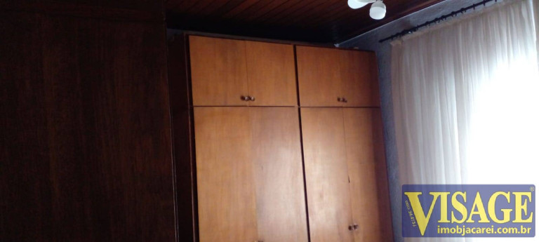 Imagem Casa à Venda, em Centro - Jacareí Imagem Casa à Venda, em Centro - Jacareí