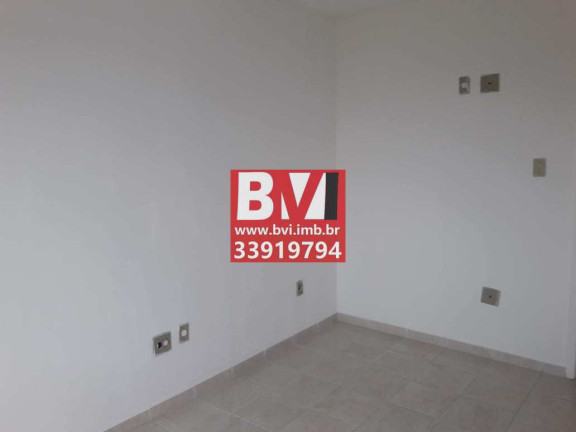 Imagem Casa com 2 Quartos à Venda, 56 m² em Irajá - Rio De Janeiro Imagem Casa com 2 Quartos à Venda, 56 m² em Irajá - Rio De Janeiro