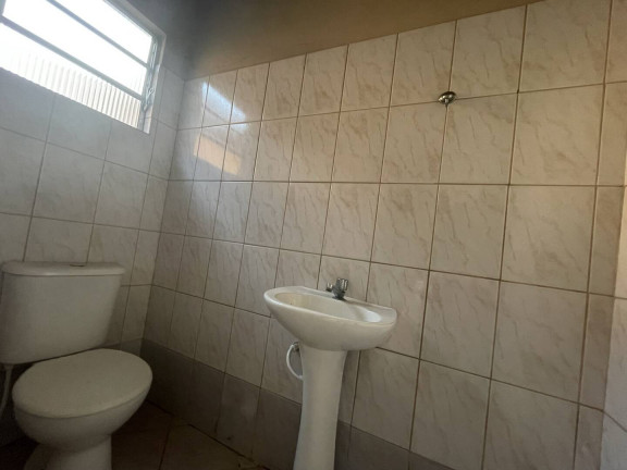 Imagem Casa com 3 Quartos à Venda, 250 m² em Residencial São Charbel - Taubaté Imagem Casa com 3 Quartos à Venda, 250 m² em Residencial São Charbel - Taubaté