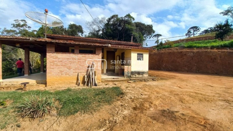 Imagem Imóvel com 3 Quartos à Venda, 1 m² em Bairro Calunga/peitudo - Silveiras