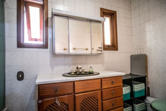 Imagem Casa com 3 Quartos à Venda, 247 m² em Jardim Planalto - Porto Alegre