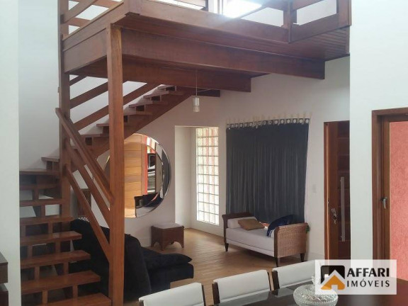 Imagem Casa com 4 Quartos à Venda, 230 m² em Chácara Letônia - Americana