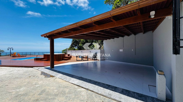 Imagem Casa com 4 Quartos à Venda, 470 m² em Lagoa Da Conceição - Florianópolis Imagem Casa com 4 Quartos à Venda, 470 m² em Lagoa Da Conceição - Florianópolis