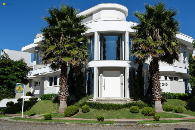 Casa com 4 Quartos à Venda, 612 m² em Jurerê Internacional - Florianópolis