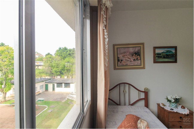 Imagem Imóvel com 2 Quartos à Venda, em Vila Nova - Porto Alegre Imagem Imóvel com 2 Quartos à Venda, em Vila Nova - Porto Alegre