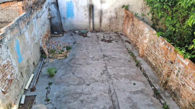 Imagem Casa com 4 Quartos à Venda, 199 m² em Menino Deus - Porto Alegre Imagem Casa com 4 Quartos à Venda, 199 m² em Menino Deus - Porto Alegre