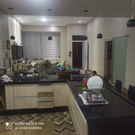 Imagem Casa com 3 Quartos para Alugar, 230 m² em Santa Isabel - Louveira Imagem Casa com 3 Quartos para Alugar, 230 m² em Santa Isabel - Louveira