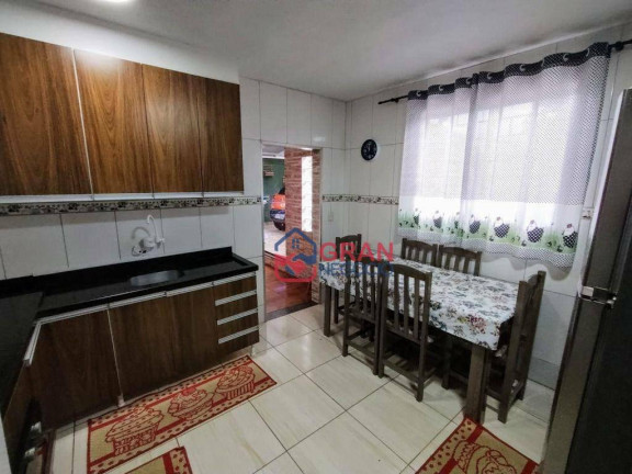 Imagem Sobrado com 4 Quartos à Venda, 120 m² em Cidade Industrial - Curitiba Imagem Sobrado com 4 Quartos à Venda, 120 m² em Cidade Industrial - Curitiba