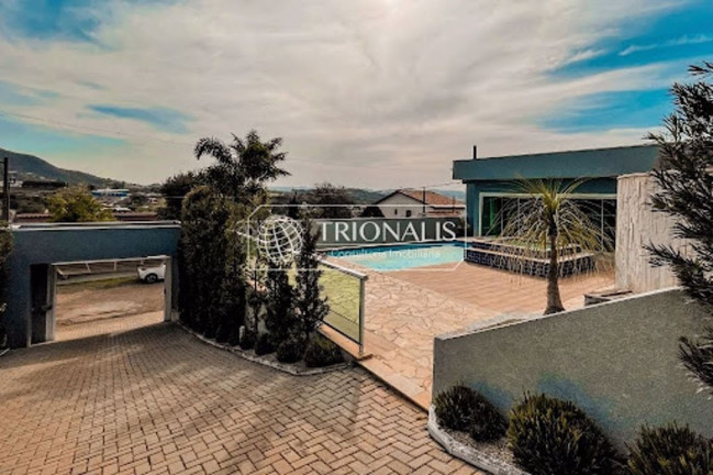 Imagem Casa com 3 Quartos à Venda, 400 m² em Country Residencial Félix - Bom Jesus Dos Perdões Imagem Casa com 3 Quartos à Venda, 400 m² em Country Residencial Félix - Bom Jesus Dos Perdões