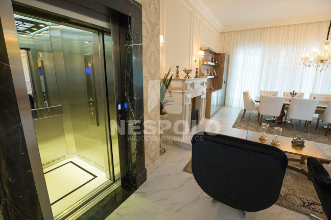 Imagem Casa à Venda, 550 m² em Centro - Camboriu Imagem Casa à Venda, 550 m² em Centro - Camboriu