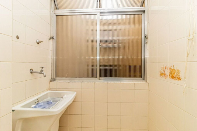 Imagem Imóvel com 1 Quarto à Venda, 57 m² em Higienópolis - Porto Alegre