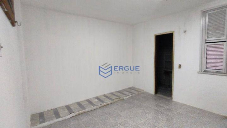 Imagem Casa com 2 Quartos à Venda, 294 m² em Montese - Fortaleza