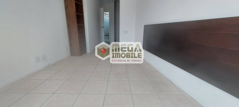 Imagem Casa com 4 Quartos à Venda, 449 m² em Lagoa Da Conceição - Florianópolis Imagem Casa com 4 Quartos à Venda, 449 m² em Lagoa Da Conceição - Florianópolis