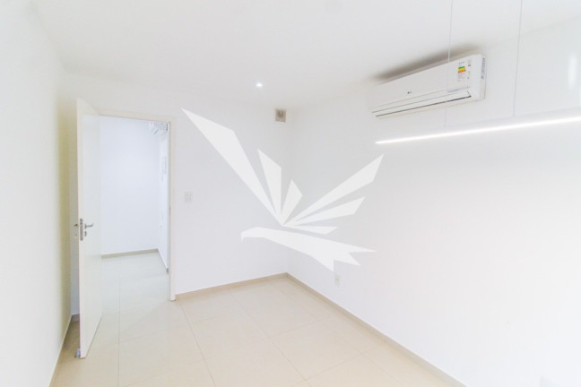 Imagem Imóvel Comercial à Venda, 30 m² em Smas Trecho 3 - Brasília Imagem Imóvel Comercial à Venda, 30 m² em Smas Trecho 3 - Brasília