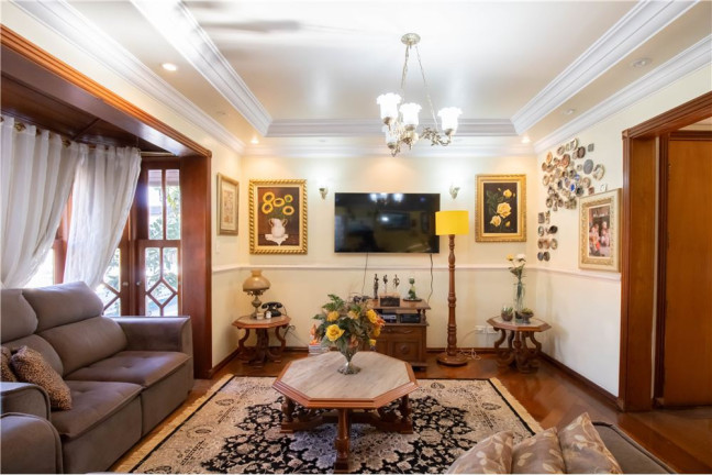 Casa com 3 Quartos à Venda, 450 m² em Maia - Guarulhos