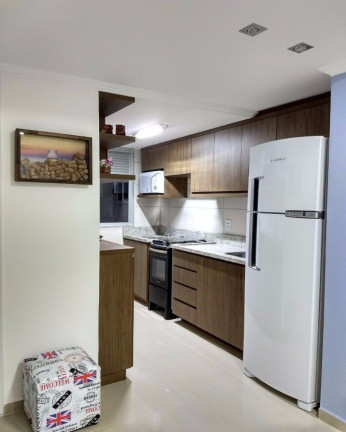 Imagem Imóvel com 2 Quartos à Venda, 47 m² em Vila Nova - Porto Alegre Imagem Imóvel com 2 Quartos à Venda, 47 m² em Vila Nova - Porto Alegre