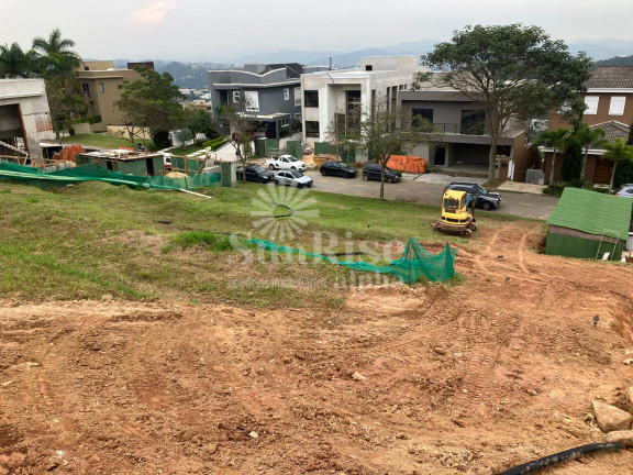 Terreno à Venda, 490 m² em Centro - Santana De Parnaíba