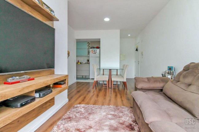 Imagem Imóvel com 2 Quartos à Venda, 59 m² em Vila Nova - Porto Alegre Imagem Imóvel com 2 Quartos à Venda, 59 m² em Vila Nova - Porto Alegre
