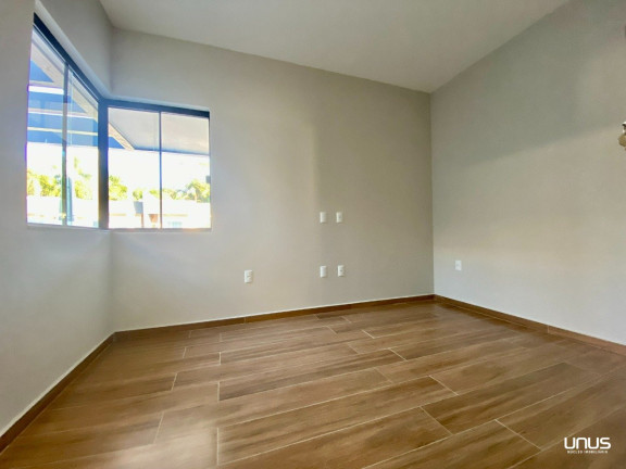 Imagem Casa com 3 Quartos à Venda, 200 m² em Forquilhas - São José