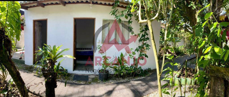 Imagem Casa com 6 Quartos à Venda, 300 m² em Barra Da Lagoa - Ubatuba Imagem Casa com 6 Quartos à Venda, 300 m² em Barra Da Lagoa - Ubatuba