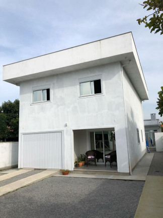 Imagem Sobrado com 3 Quartos à Venda, 240 m² em Enseada Da Pinheira - Palhoça Imagem Sobrado com 3 Quartos à Venda, 240 m² em Enseada Da Pinheira - Palhoça