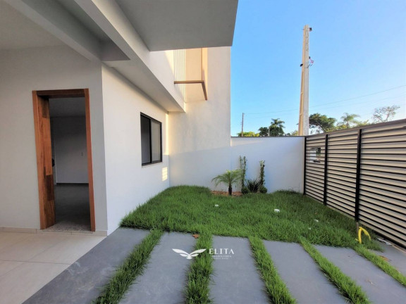Imagem Sobrado com 3 Quartos à Venda, 116 m² em Centro - Barra Velha