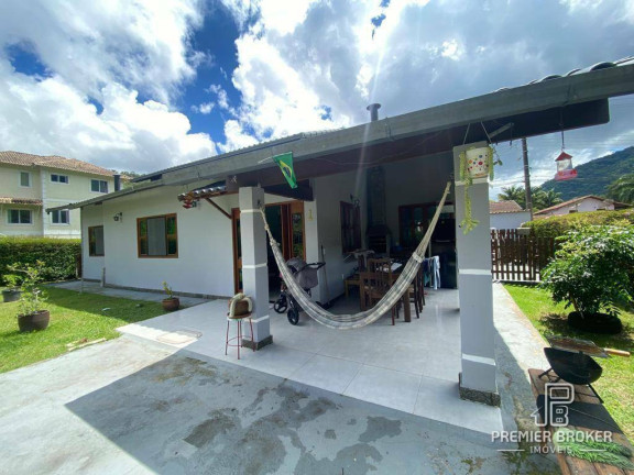 Imagem Casa com 3 Quartos à Venda, 118 m² em Albuquerque - Teresópolis Imagem Casa com 3 Quartos à Venda, 118 m² em Albuquerque - Teresópolis