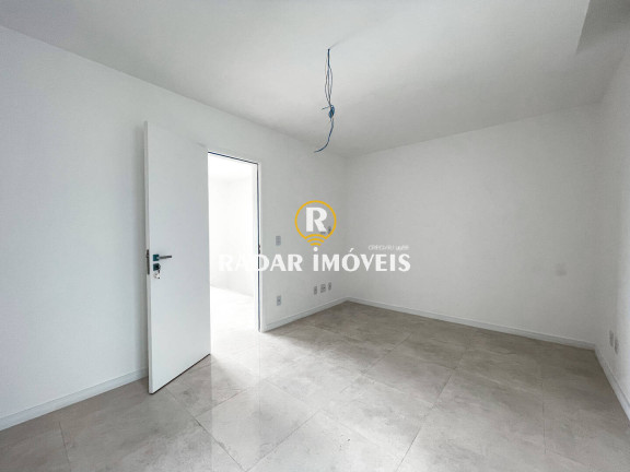 Imagem Cobertura com 2 Quartos à Venda, 95 m² em Centro - Cabo Frio