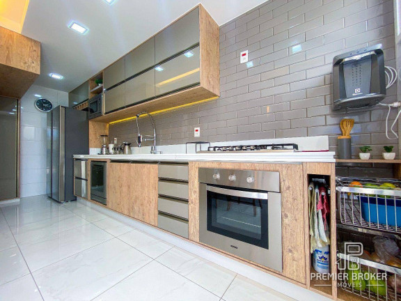 Imagem Cobertura com 3 Quartos à Venda, 204 m² em Tijuca - Teresópolis Imagem Cobertura com 3 Quartos à Venda, 204 m² em Tijuca - Teresópolis
