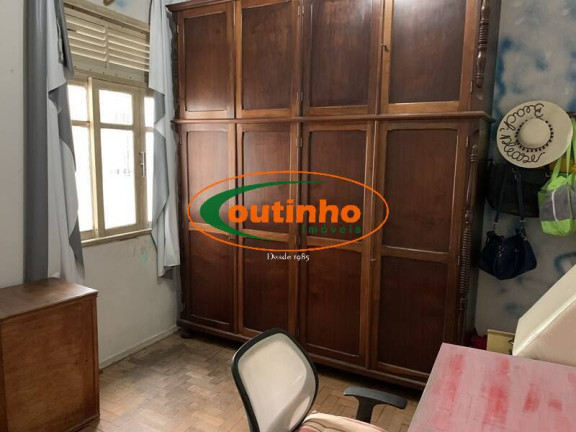 Imagem Casa com 3 Quartos à Venda, 200 m² em Tijuca - Rio De Janeiro Imagem Casa com 3 Quartos à Venda, 200 m² em Tijuca - Rio De Janeiro