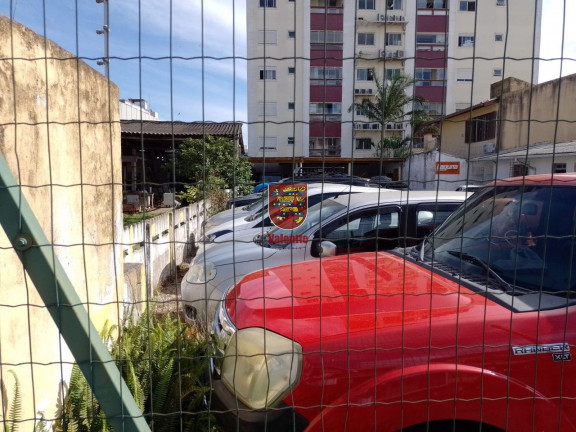 Imagem Terreno à Venda, 300 m² em Estreito - Florianópolis Imagem Terreno à Venda, 300 m² em Estreito - Florianópolis