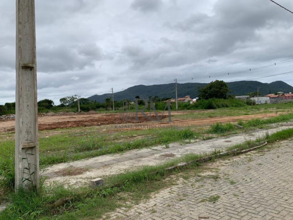 Imagem Terreno à Venda, 360 m² em Carianos - Florianópolis Imagem Terreno à Venda, 360 m² em Carianos - Florianópolis