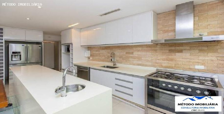 Imagem Casa com 5 Quartos à Venda, 275 m² em Alto Da Boa Vista - São Paulo