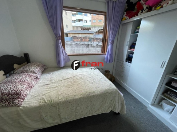 Imagem Casa com 4 Quartos à Venda, 150 m² em Córrego Grande - Florianópolis Imagem Casa com 4 Quartos à Venda, 150 m² em Córrego Grande - Florianópolis